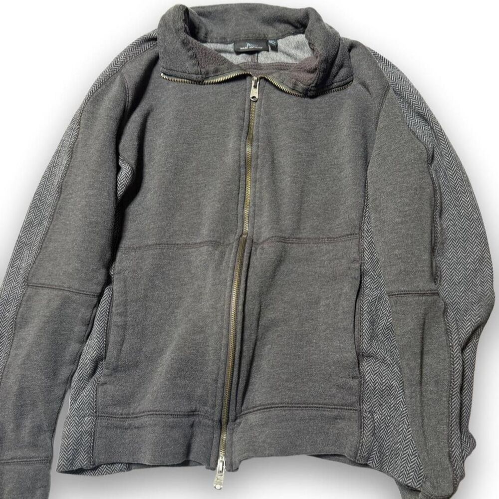 Marc-anthony Men's Grey and Black Sweatshirt